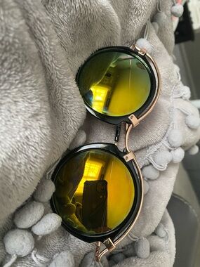 Spitfire A Teen Cat Black Frames with Gold Accents Round Women's Sunglasses